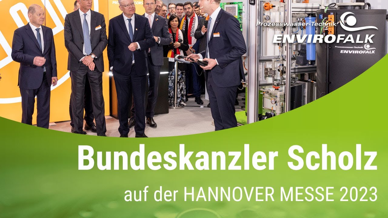 Vortrag mit Olaf Scholz auf einer Messe mit der Überschrift "Bundeskanzler Scholz auf der Hannover Messe 2023"