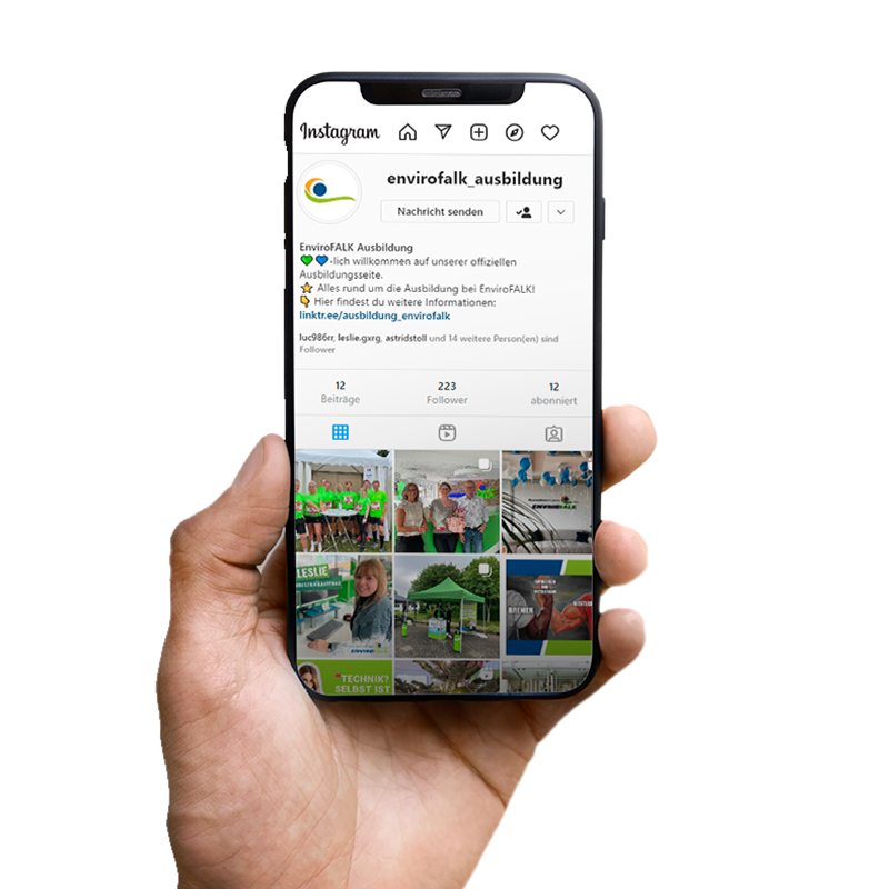 Smartphone mit Instagram Account der Auszubildenen @envirofalk_ausbildung